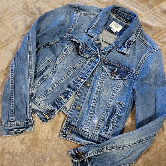 Forever 21 Jackets & Blazers - 1. Forever 21 jean jacket